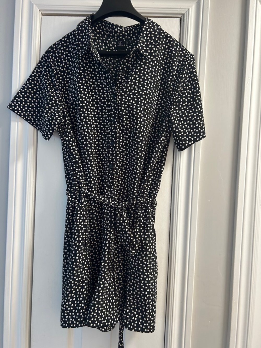 Volcom Black Short-Sleeve Heart Print Romper with pockets